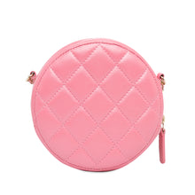 Chanel | Pre-Owned CC Quilted Lambskin Pearl Crush Round Clutch with Chain | Pink