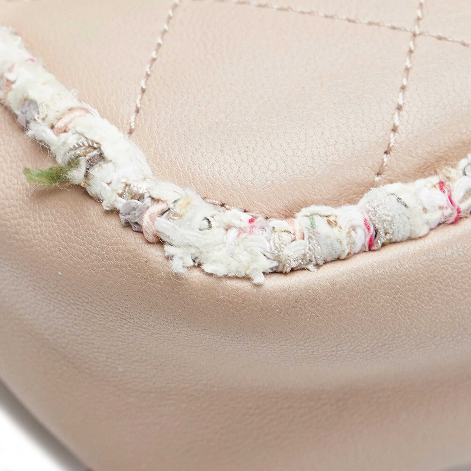 Chanel | Pre-Owned Elegant Tweed Crossbody | Pink/Light Pink