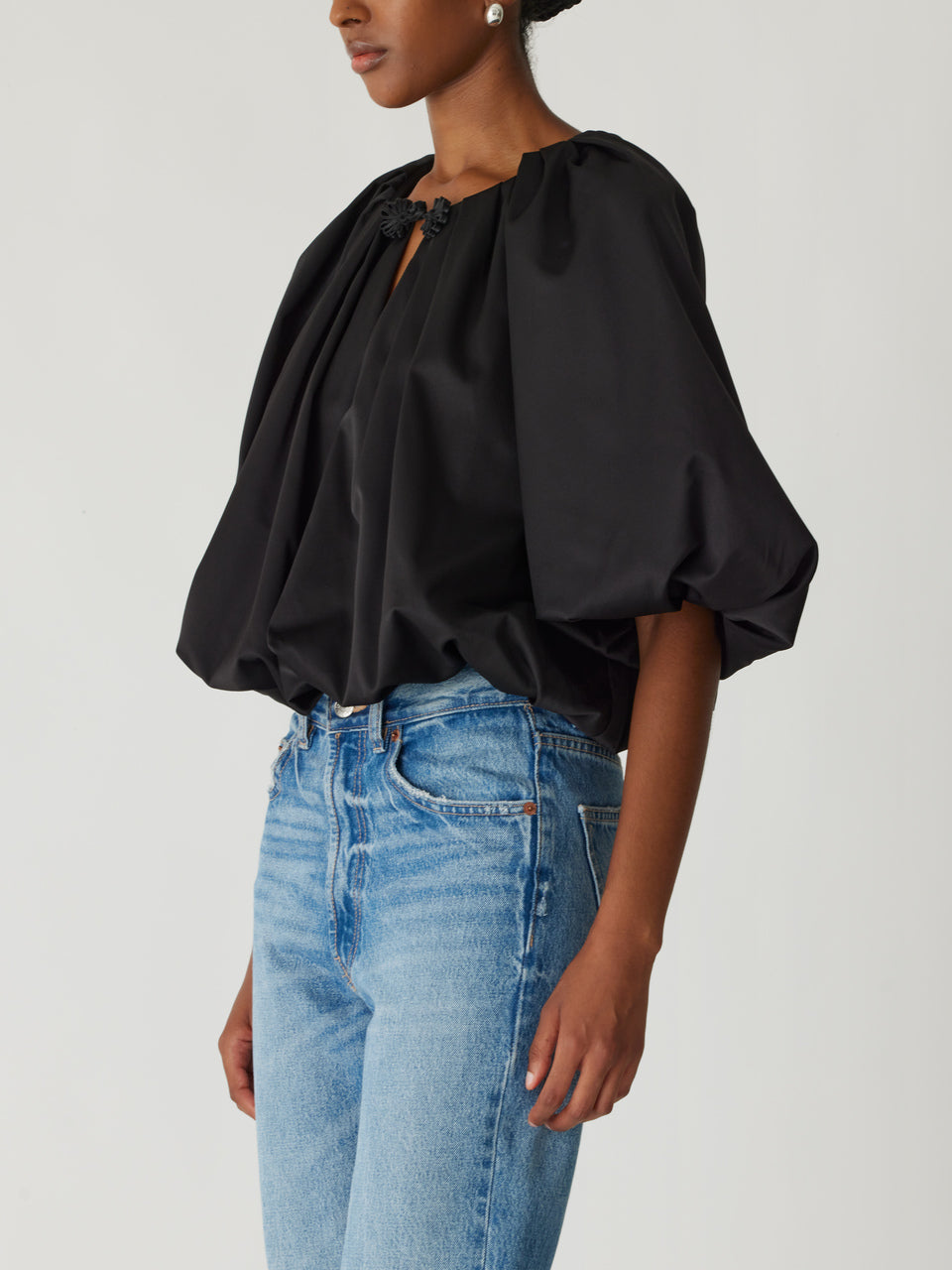 Techy Sateen Bubble Top | Black
