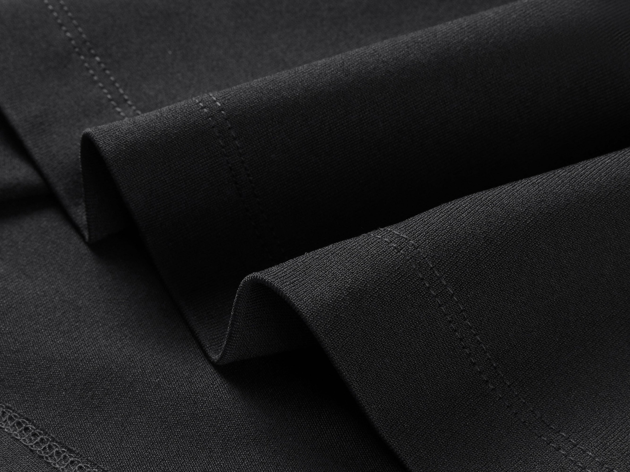 Minimalist Sleeveless Dress | Black