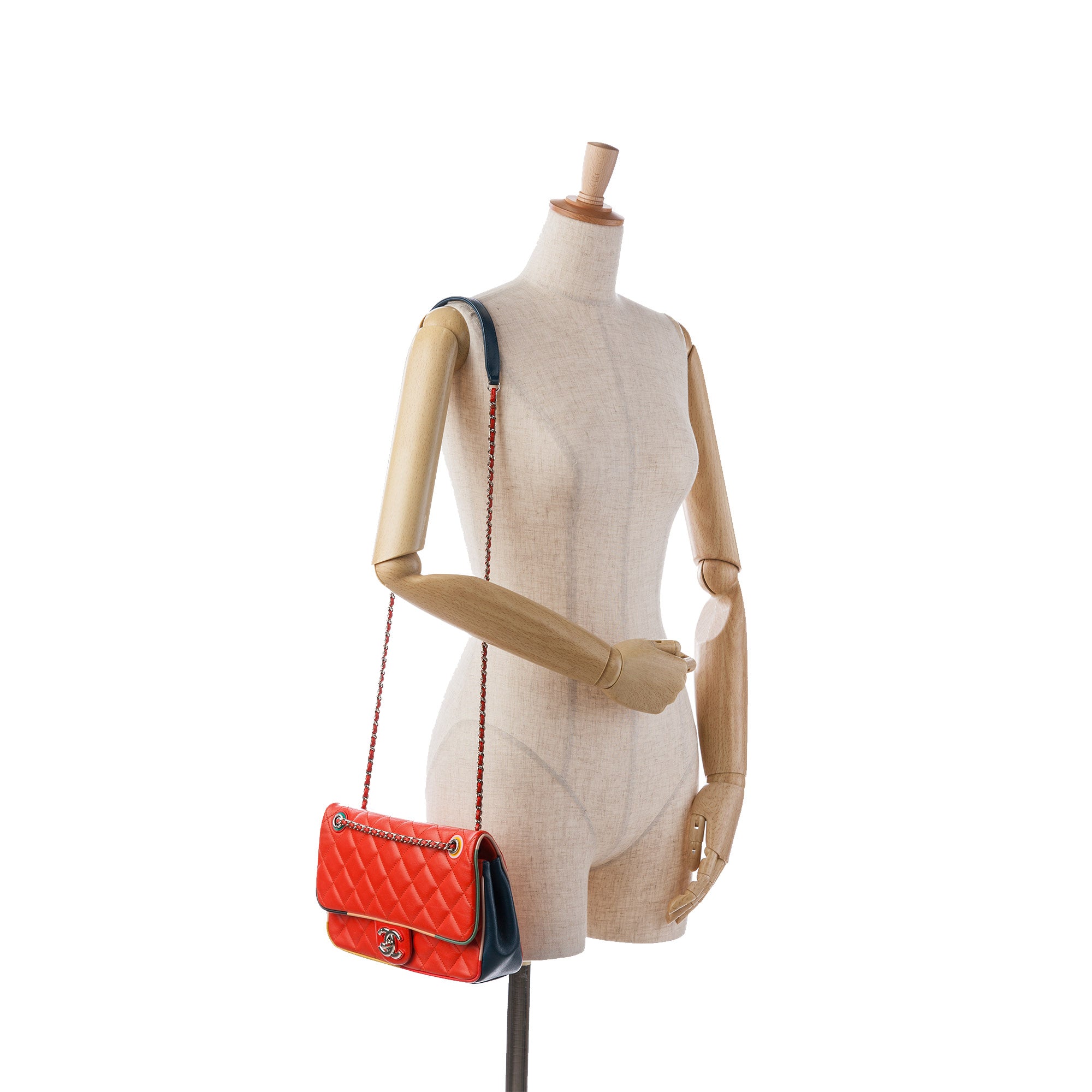 Chanel | Pre-Owned Medium Quilted Lambskin Cuba Color Flap | Red