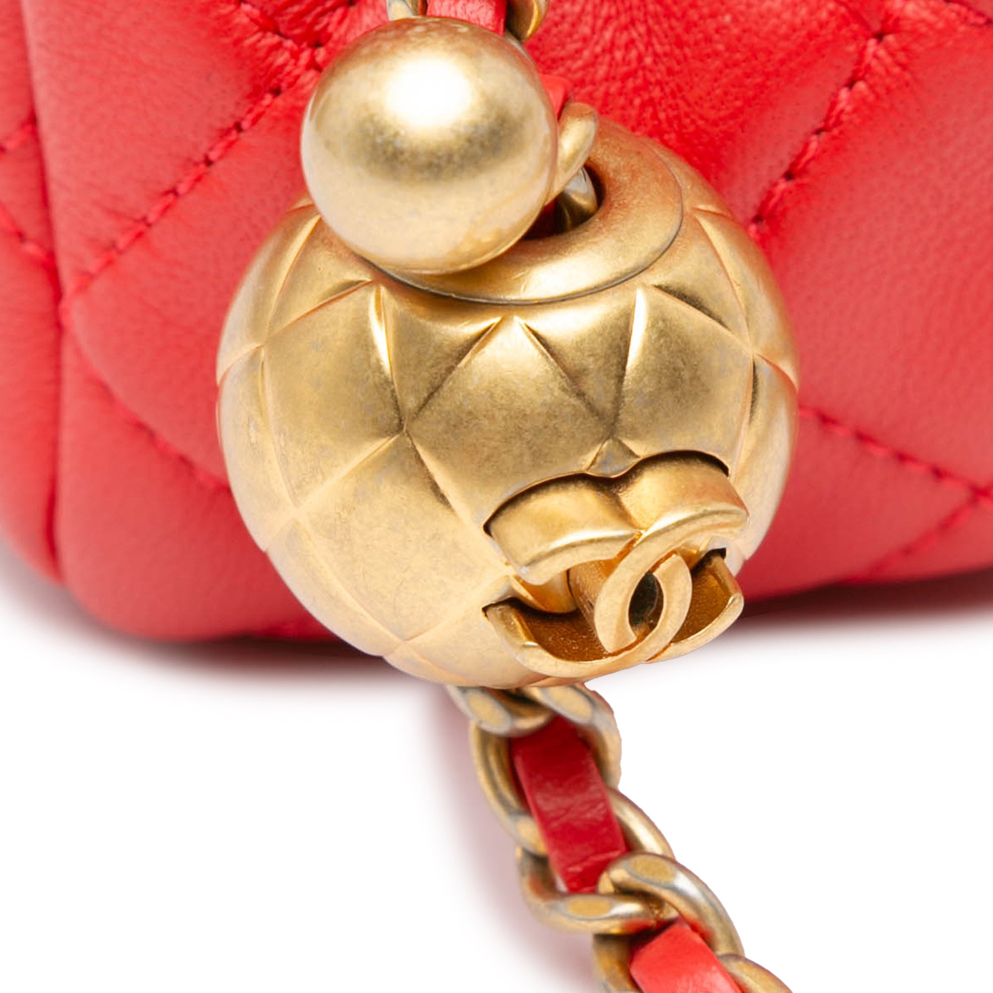 Chanel | Pre-Owned Mini Square Classic Lambskin Pearl Crush Single Flap | Red