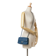 Chanel | Pre-Owned Mini Rectangular Classic Chevron Caviar Single Flap | Blue/Dark Blue