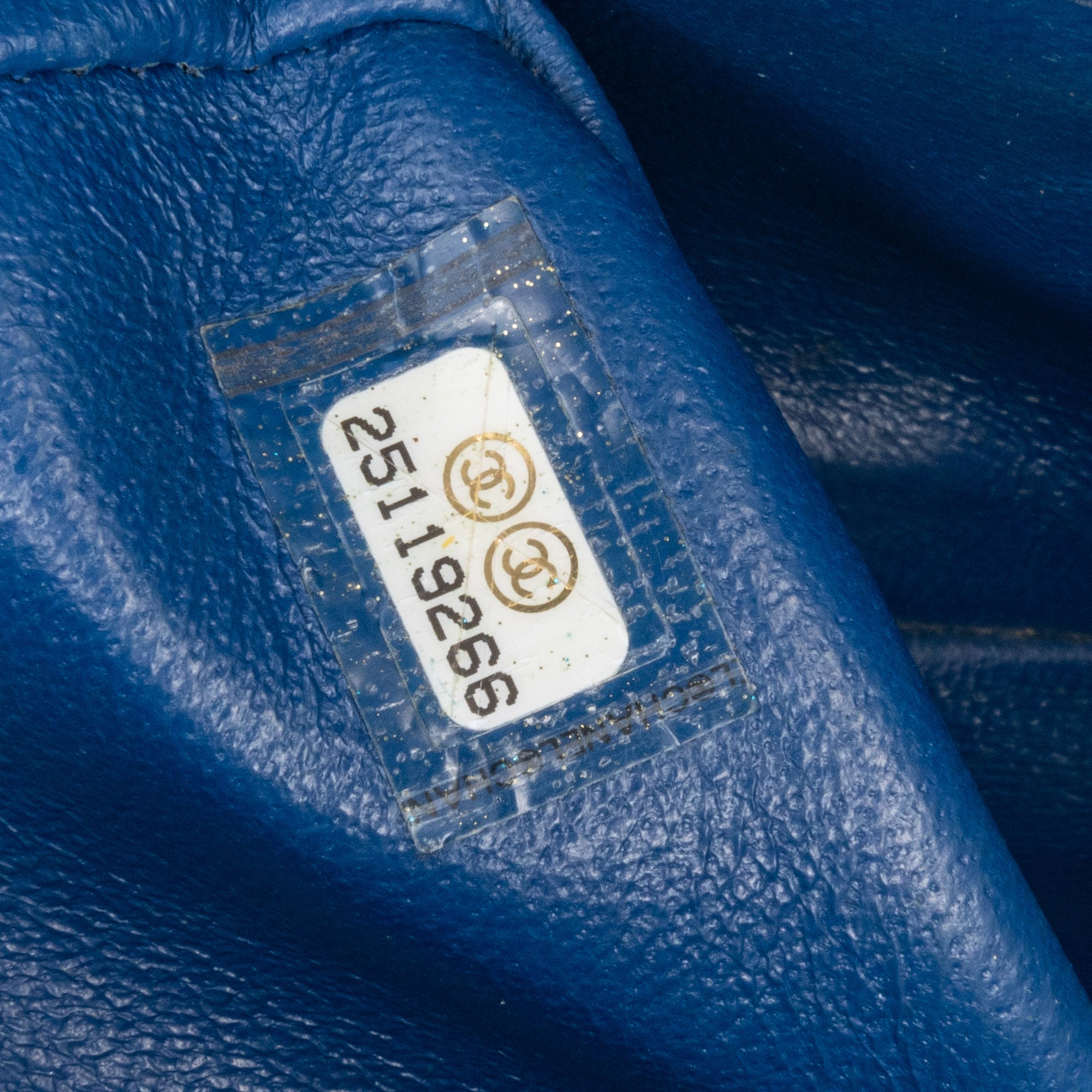 Chanel | Pre-Owned Mini Rectangular Classic Chevron Caviar Single Flap | Blue/Dark Blue