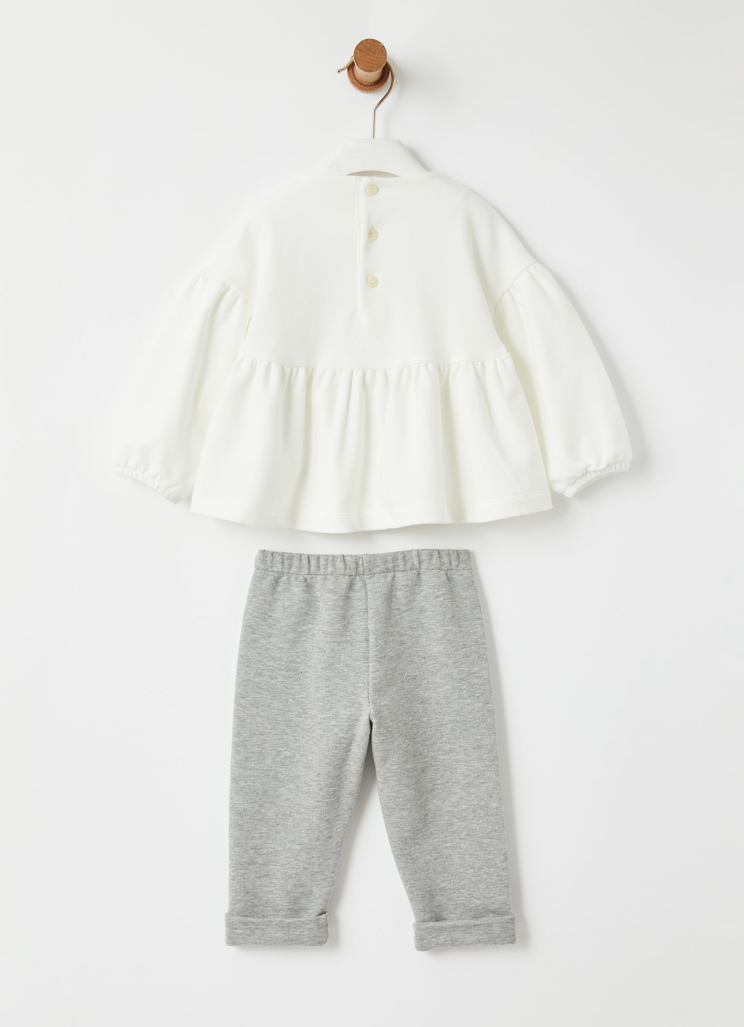 Star Motif Two-Piece Set | Milk/Grey