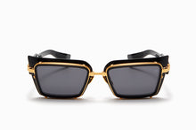 Womens | Admirable Sunglass | Black - Gold | Dark Grey