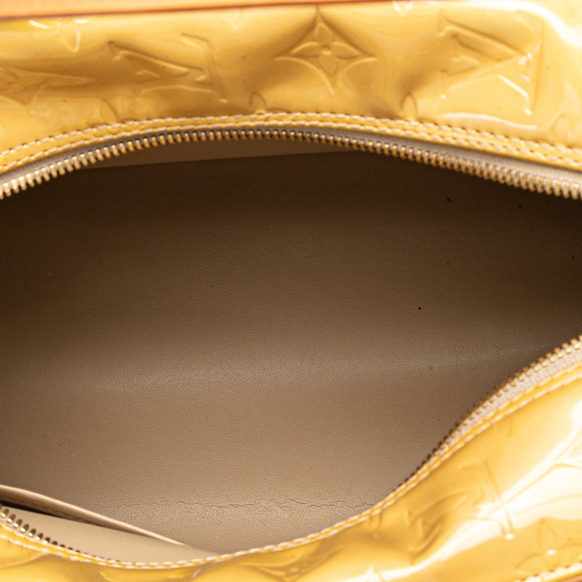 Louis Vuitton | Pre-Owned Monogram Vernis Tompkins Square | Silver