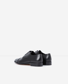 Classic Brogues In Mat Leather | Women | Black