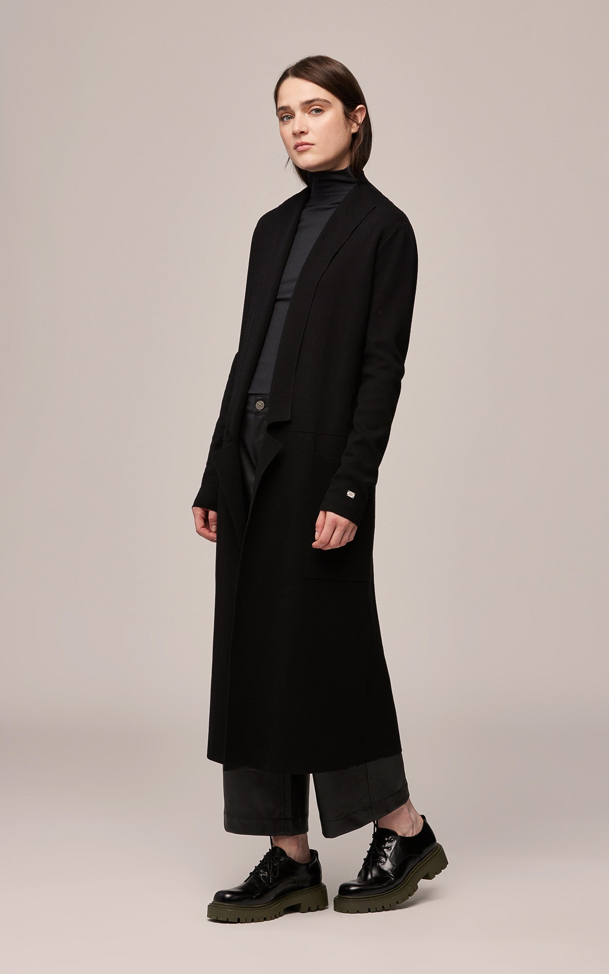 Annabella Straight-Fit Maxi-Length Sustainable Coatigan | Black