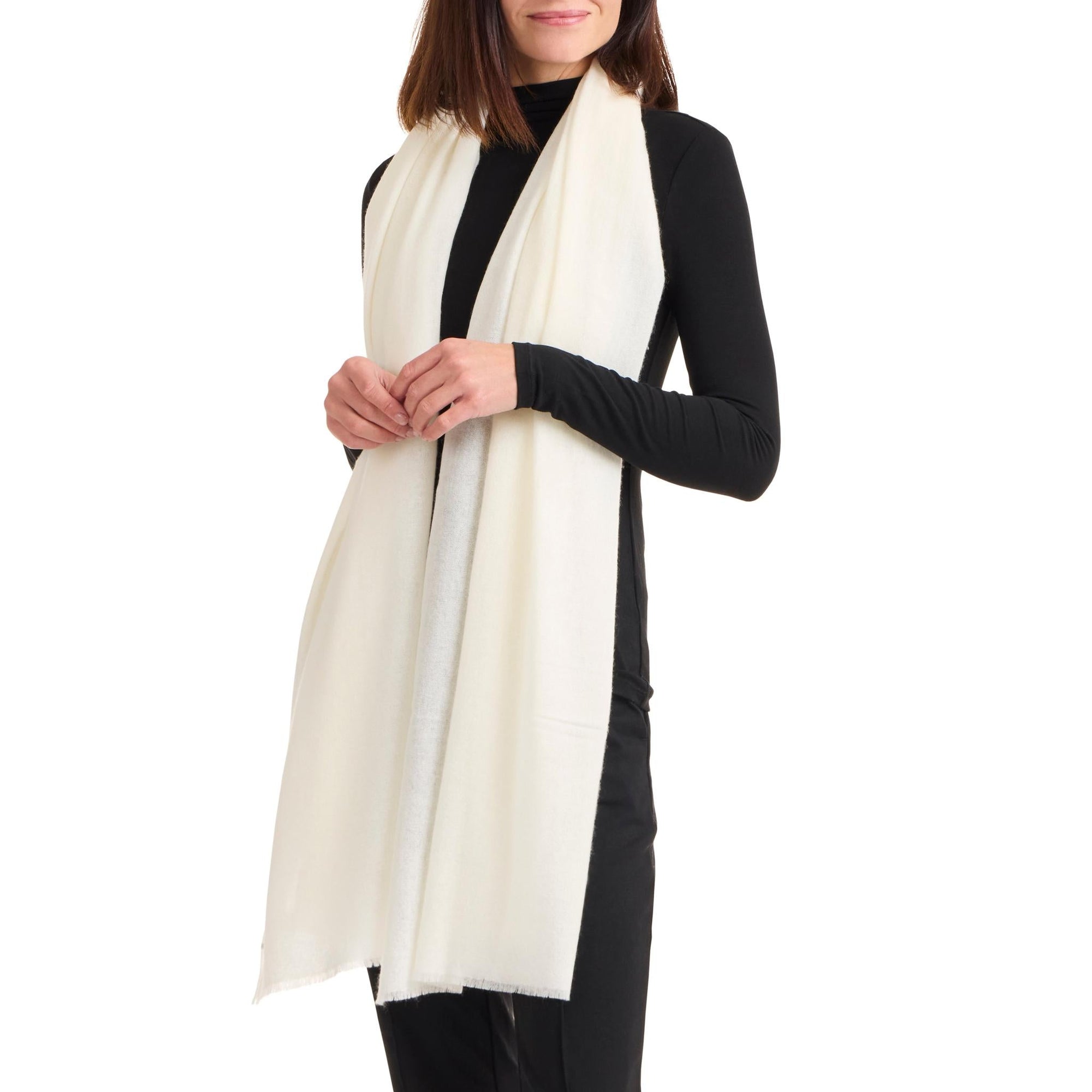 Amicale Cashmere | Women | Women's Wrap | Ivory