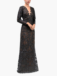 Nocturnes Long Sleeve Lace Gown | Black