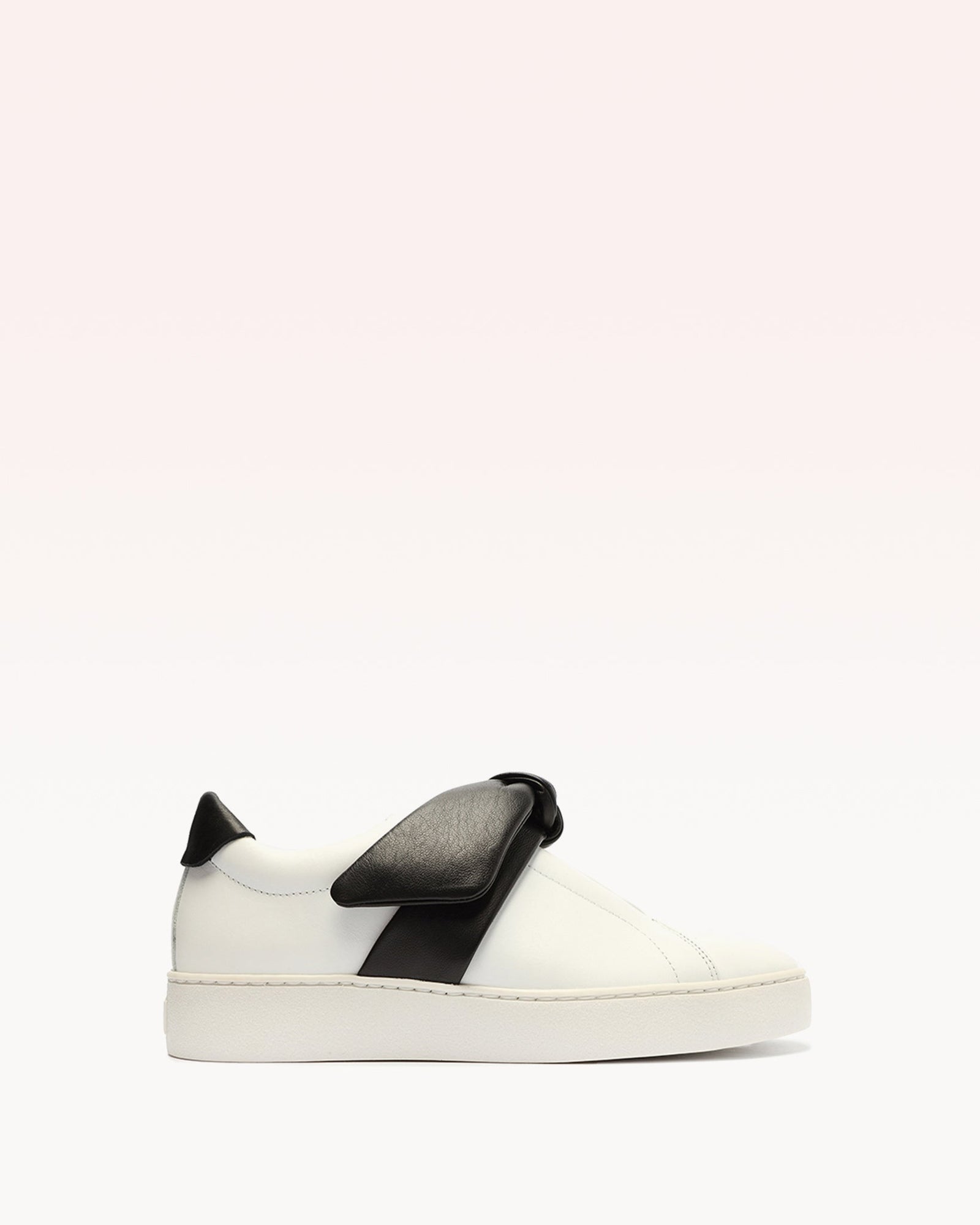 Alexandre Birman | Asymmetric Clarita Sneaker Black | Black