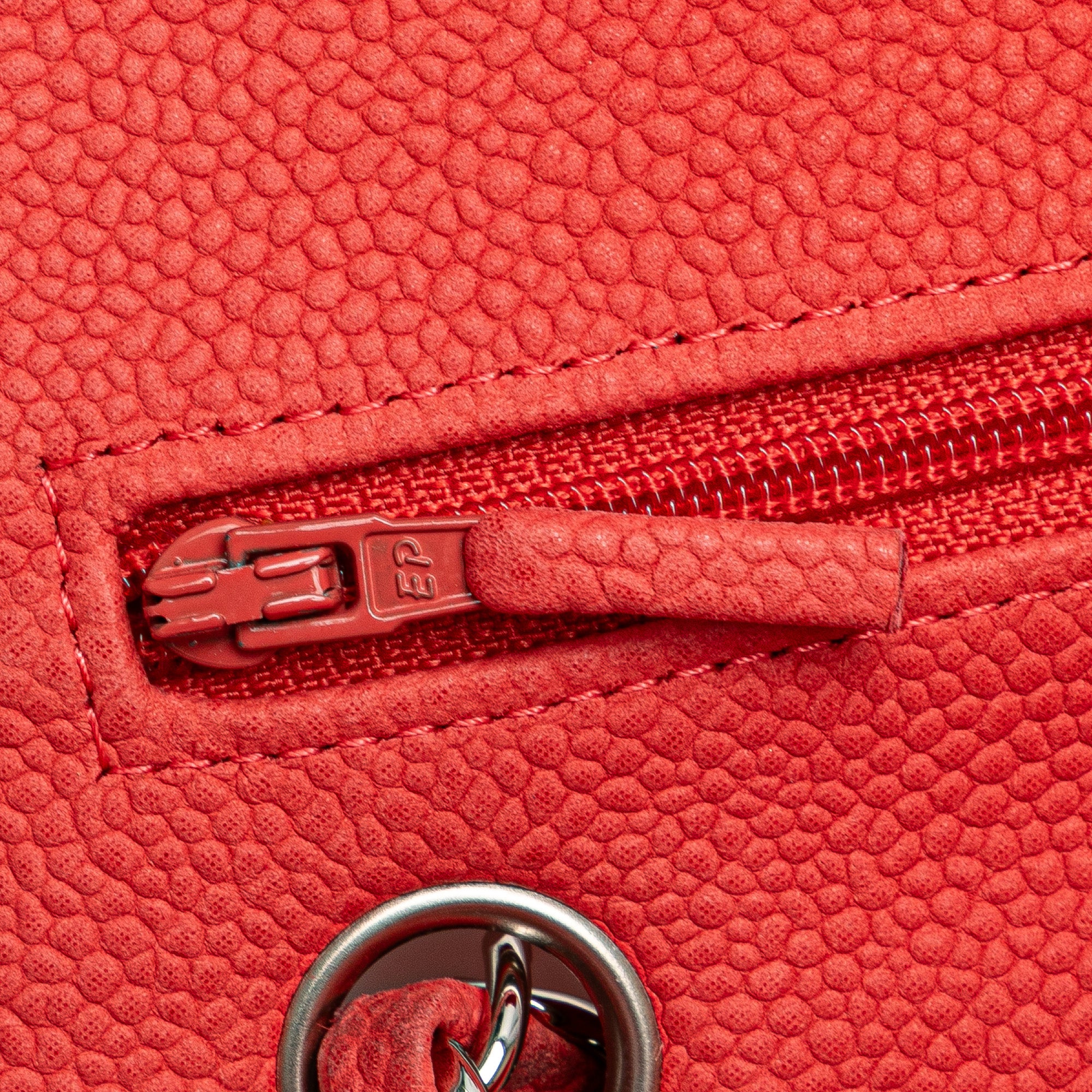 Chanel | Pre-Owned Medium Classic Caviar Double Flap | Pink/Strawberry