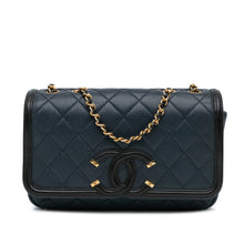 Chanel | Pre-Owned Small Bicolor Caviar CC Filigree Flap | Blue/Navy