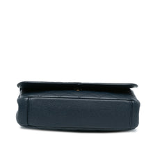 Chanel | Pre-Owned Small Bicolor Caviar CC Filigree Flap | Blue/Navy