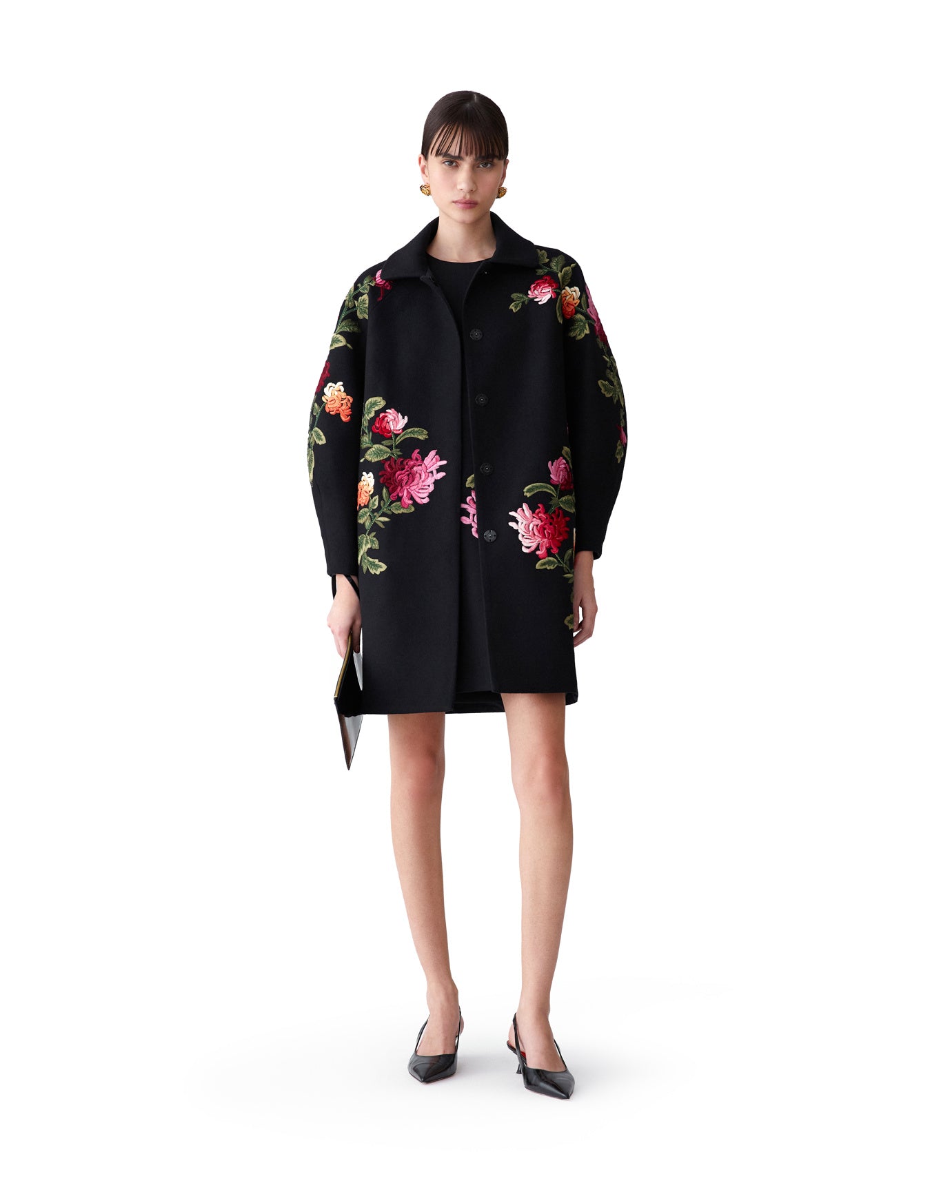 Embroidered Short Sleeve Crewneck Shift Dress | Black Multi