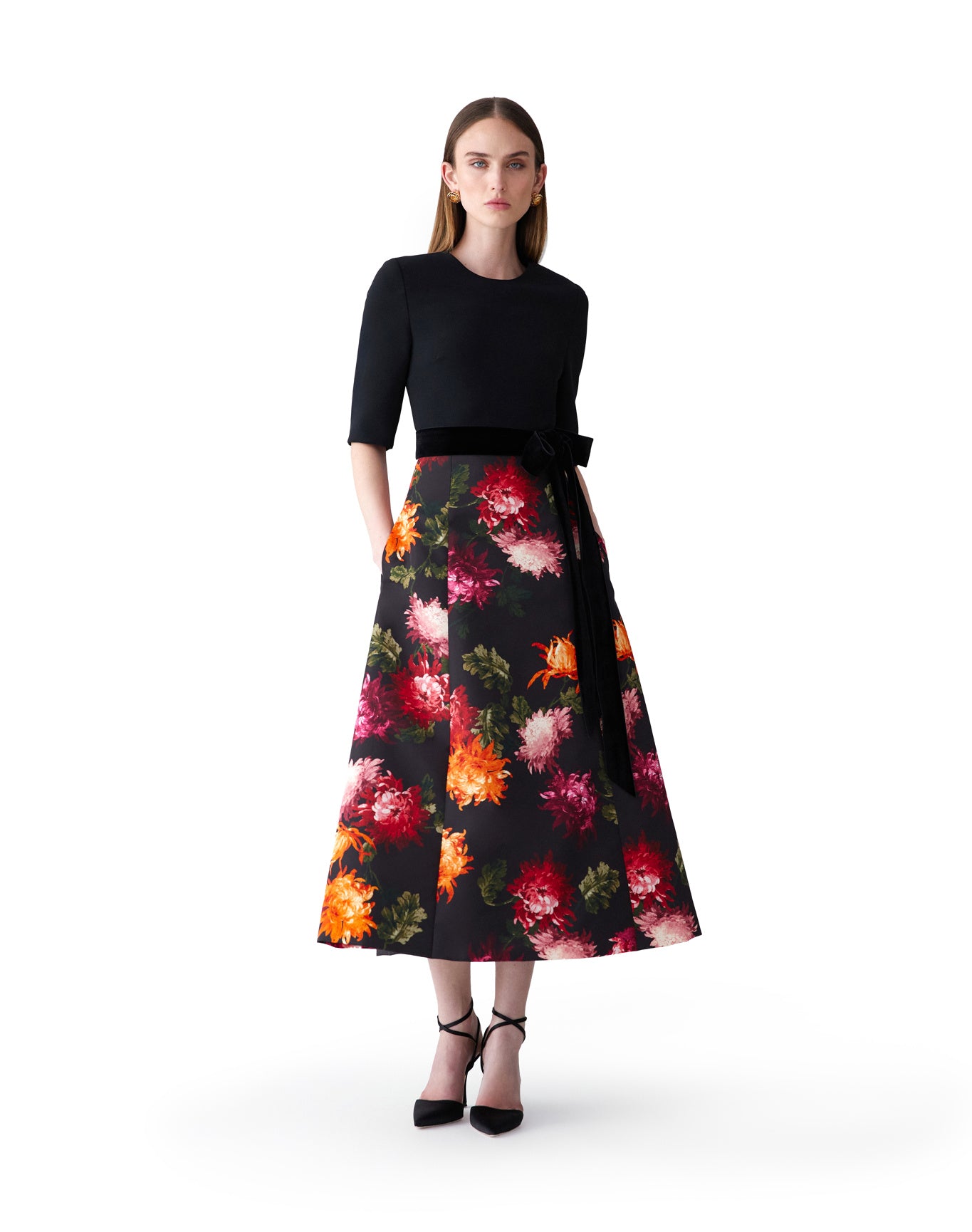Elbow Sleeve Crewneck Midi Dress | Black Multi