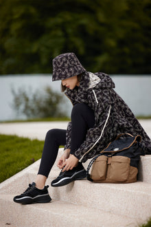 Athletic Shoe | Black