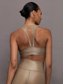 Carbon38 | Action Bra 2.0 in Takara Shine | Caribou