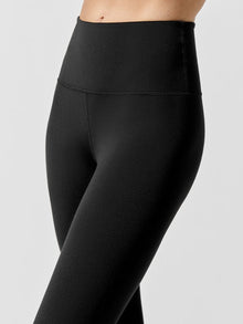 Carbon38 | High Rise 7/8 Legging In Cloud Compression | Black