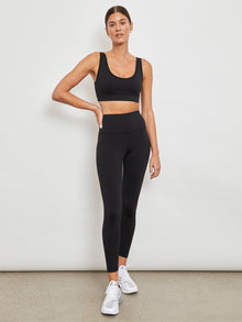 Cut Out Scoop Bra in Diamond Compression | Black