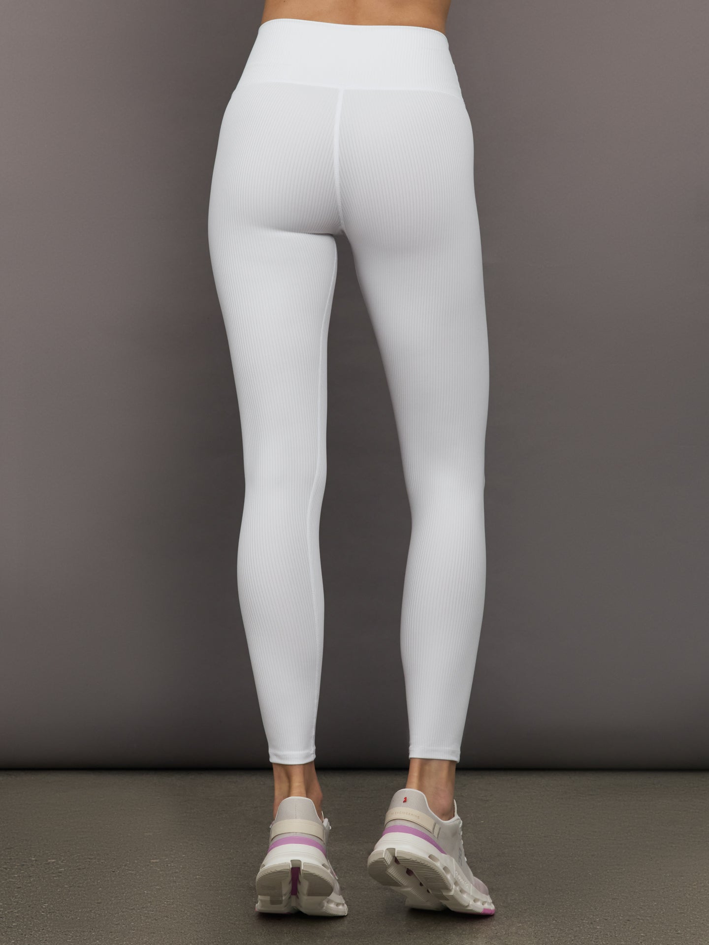 High Rise Legging in Ribbed Melt | White