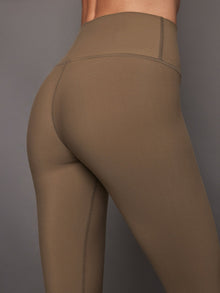 High Rise Legging in Melt | Caribou