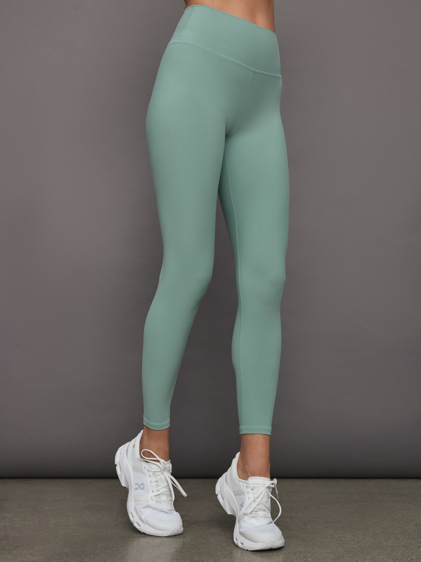 High Rise Legging in Melt | Granite Green