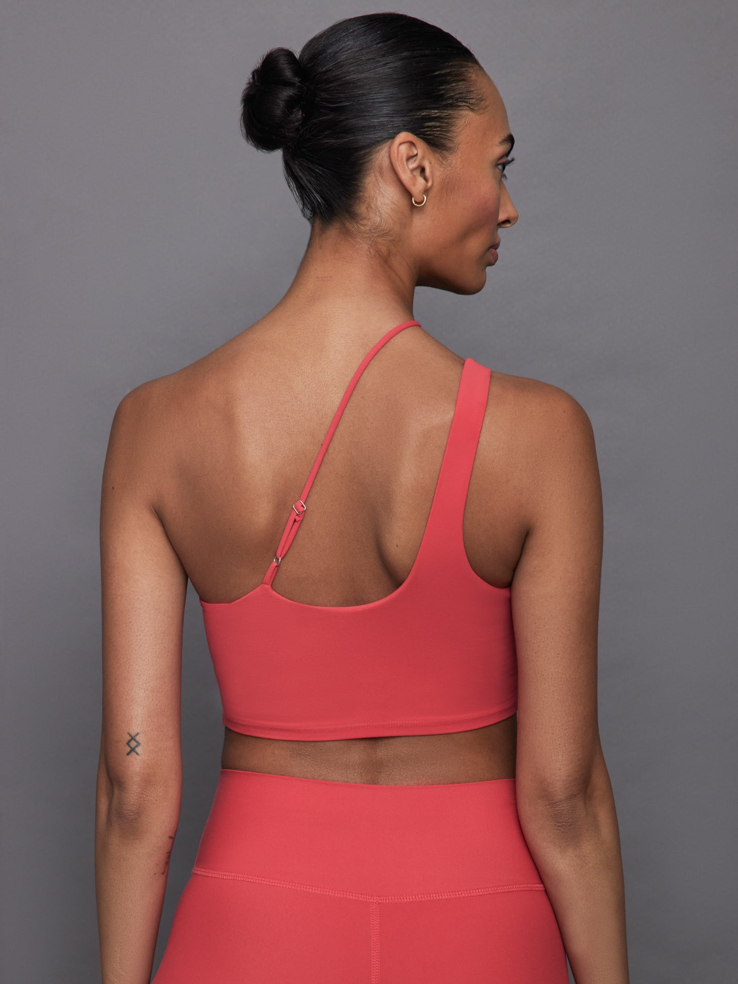 Carbon38 | One Shoulder Convertible Bra Top in Melt | Tomato