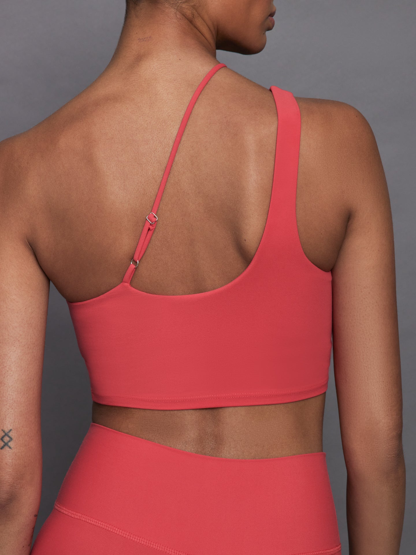 Carbon38 | One Shoulder Convertible Bra Top in Melt | Tomato