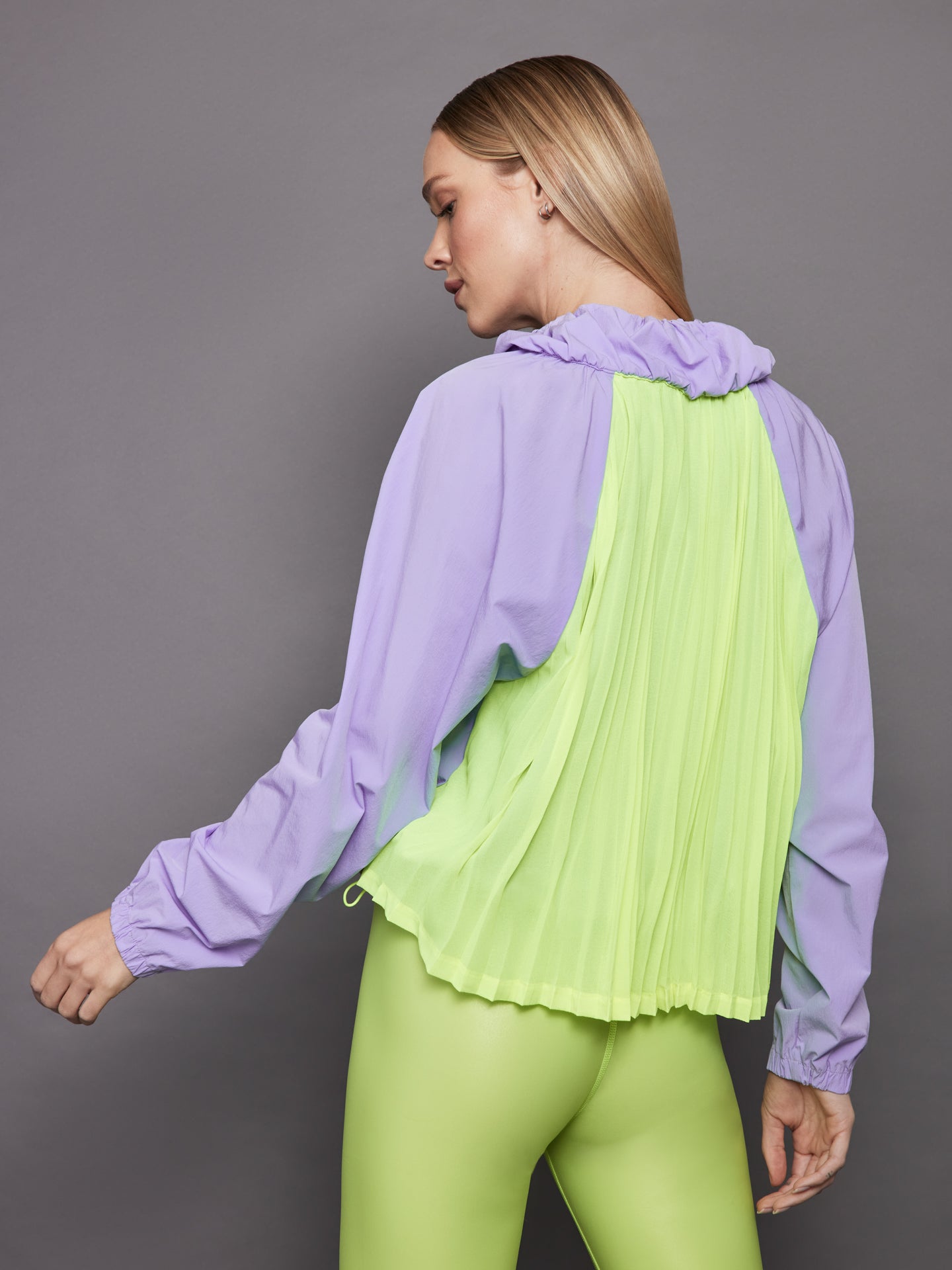 Carbon38 | Pleated Back Running Jacket | Sweet Lavender/Acid Lime