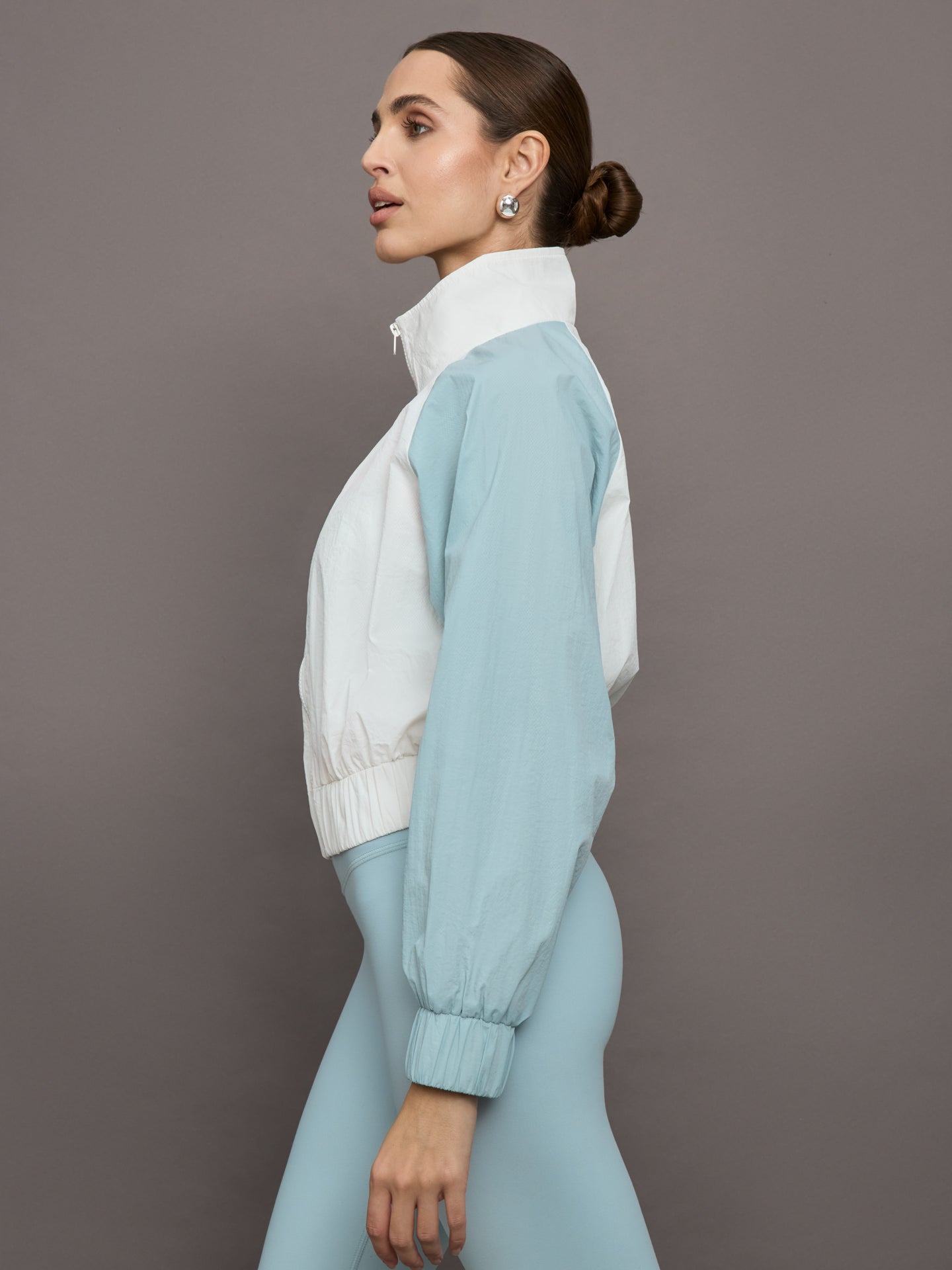 Carbon38 | Colorblock Windbreaker | Cloud Dancer/Sky Blue