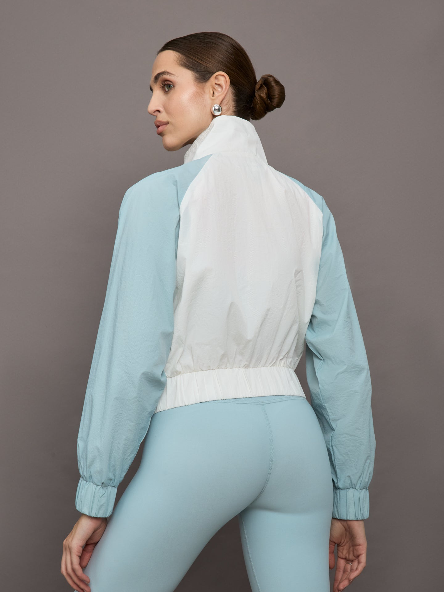 Colorblock Windbreaker | Cloud Dancer / Sky Blue