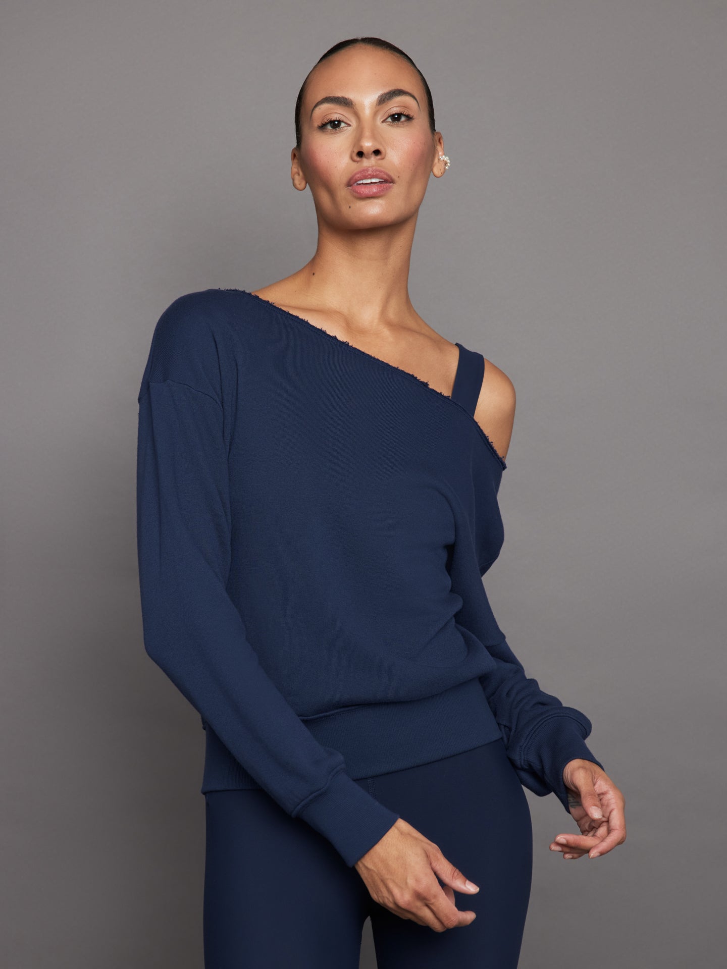 Off Shoulder Sweatshirt in French Terry | Navy Blazer
