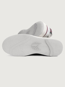 Cariuma | Uba Premium Leather & Mesh Sneakers | White/Metallic Silver Blush Pink