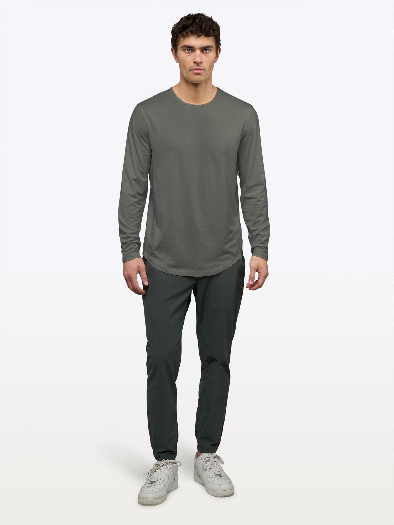Mens | AO Long Sleeve Curve-Hem Tee | Signature-Fit PYCA Pro | Castor Grey