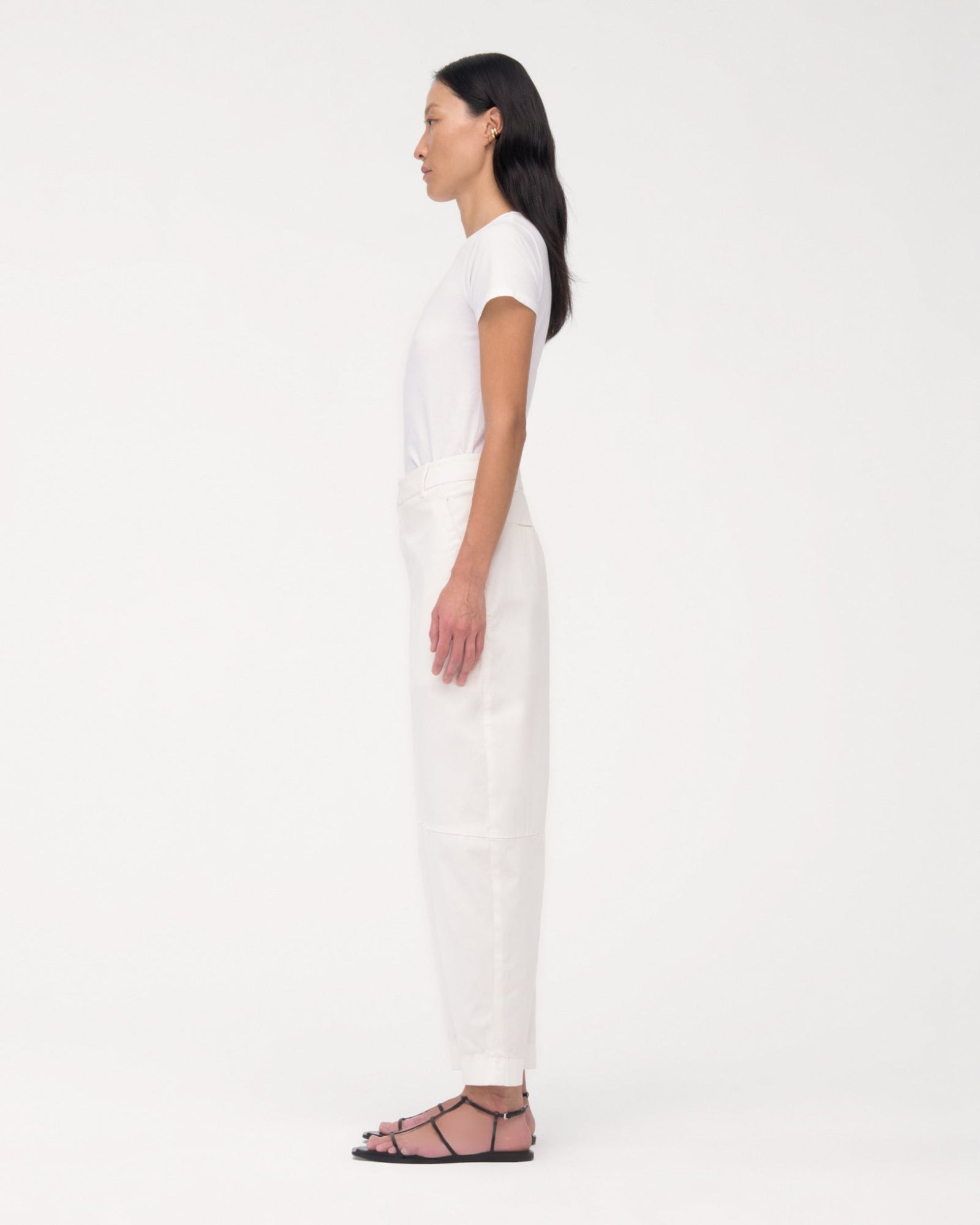 Another Tomorrow Curved Chino in Off White – Cotton Women's Trousers