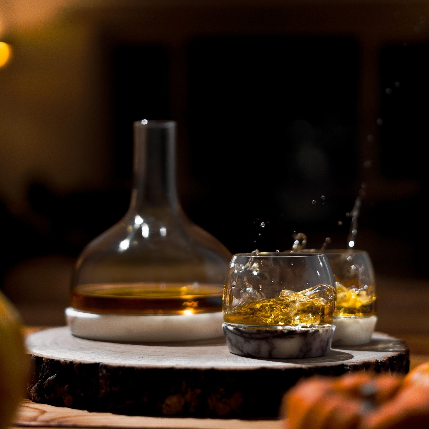 Chill Whisky Tumbler With Marble Base | Clear Crystal/Marble