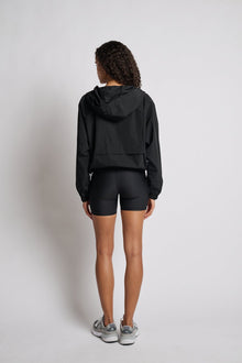 Soul by SoulCycle | Cropped Windbreaker | Black