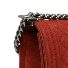 Chanel | Pre-Owned Old Medium Quilted Caviar Boy Flap - I | Red