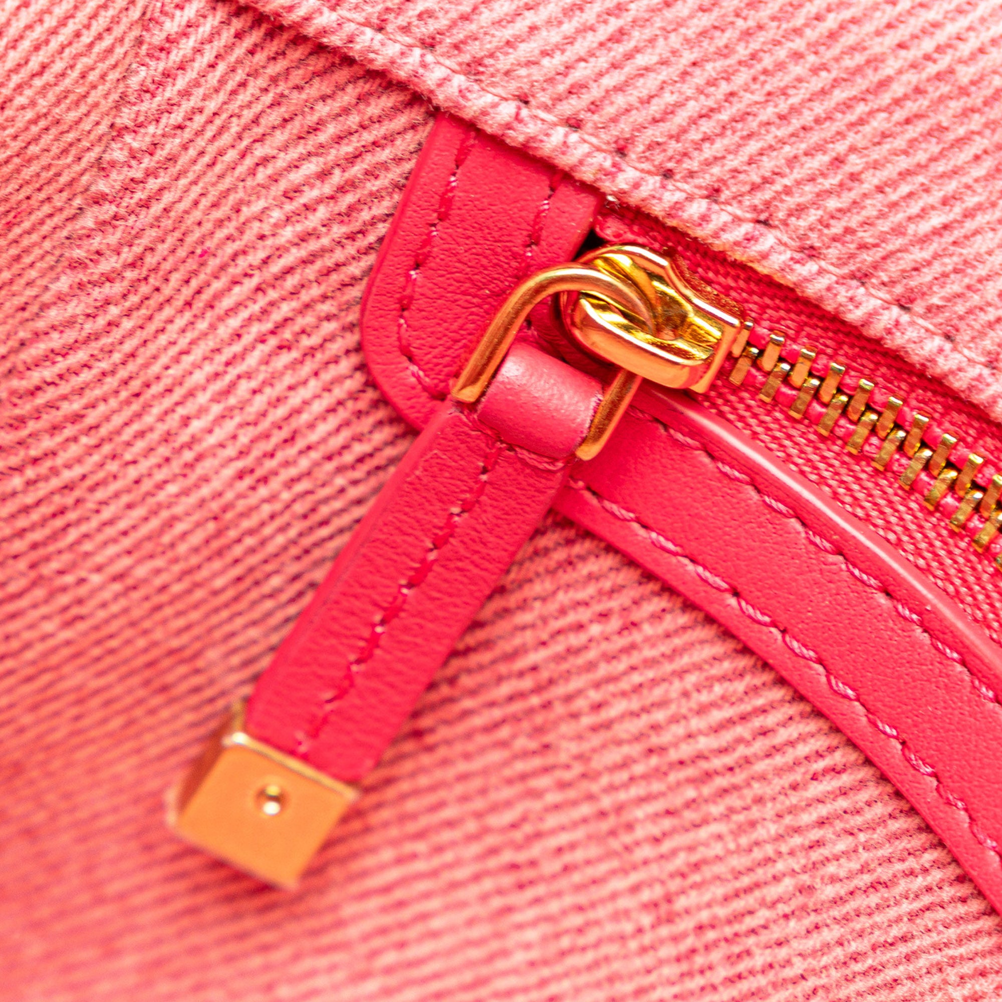 Dior | Pre-Owned Medium Denim Macrocannage Caro Bag | Pink