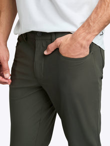 Mens | AO 5-Pocket Pant | Slim-Fit Versaknit | Deep Olive