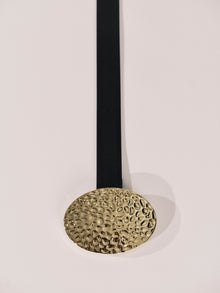 Hammered Flint Black Gold | Black & 24K Gold