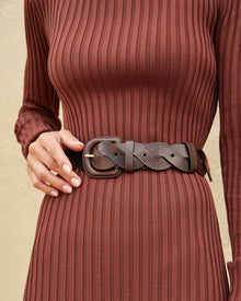 Color: Chocolate