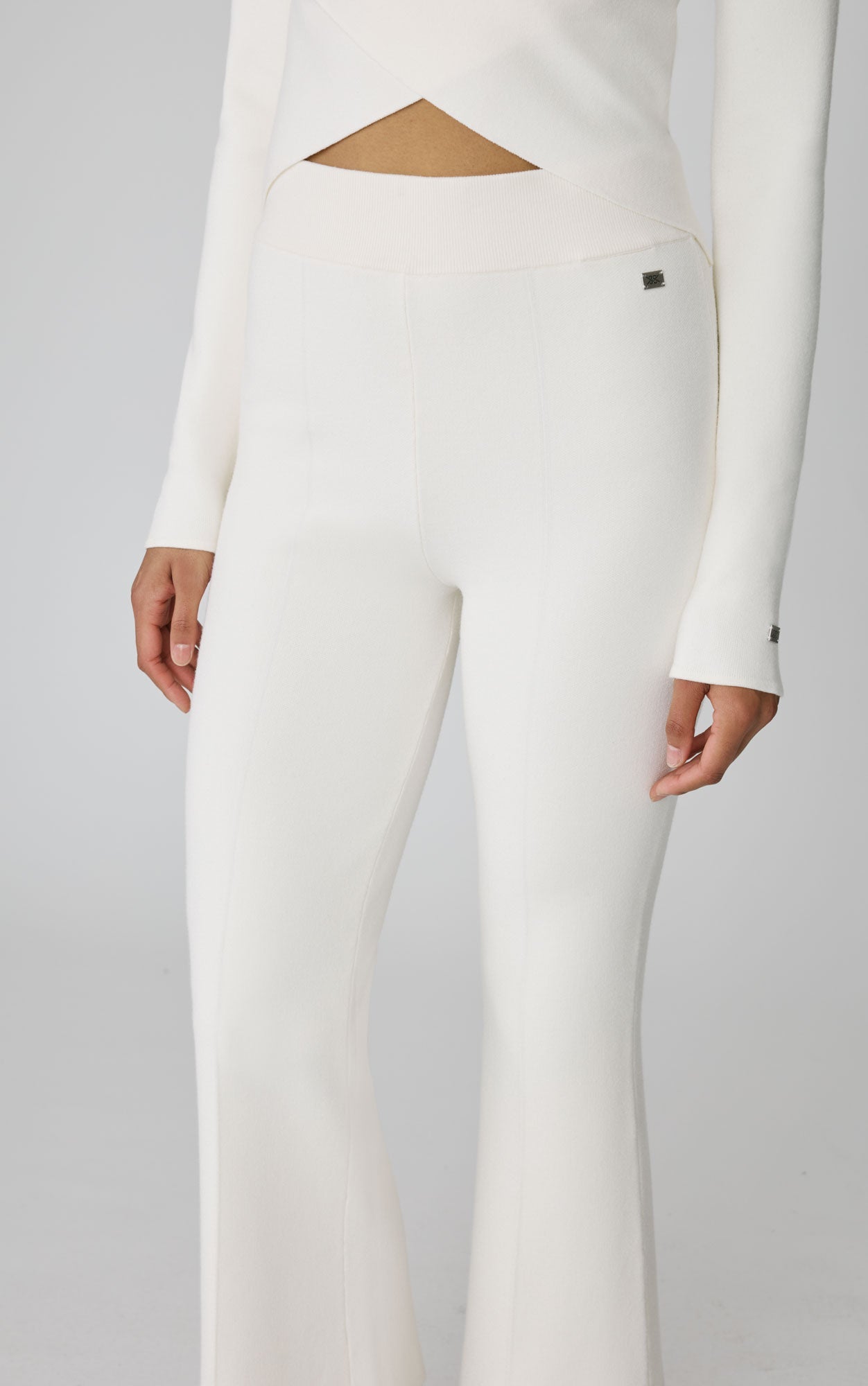 Delphine Cropped Flare Pant | Powder