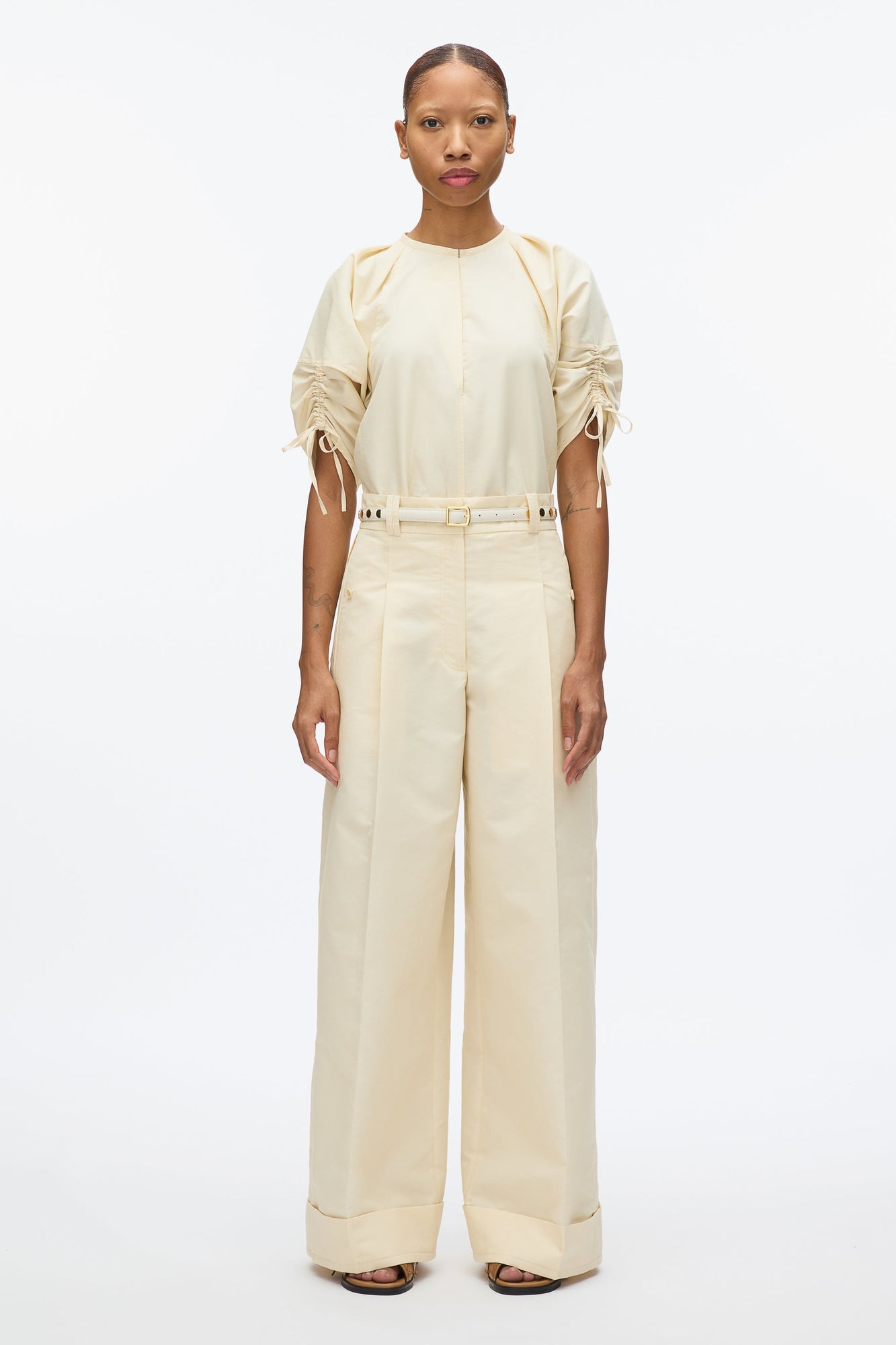 Gathered Sleeve Band Collar Top | Gardenia
