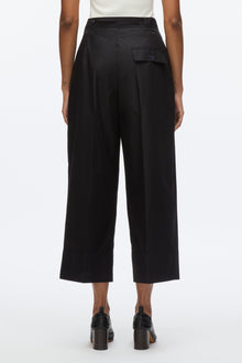 Double Pleat Wide Cropped Pant | Black