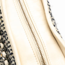 Chanel | Pre-Owned Medium Tweed and Lambskin Gabrielle Crossbody | Blue/Navy