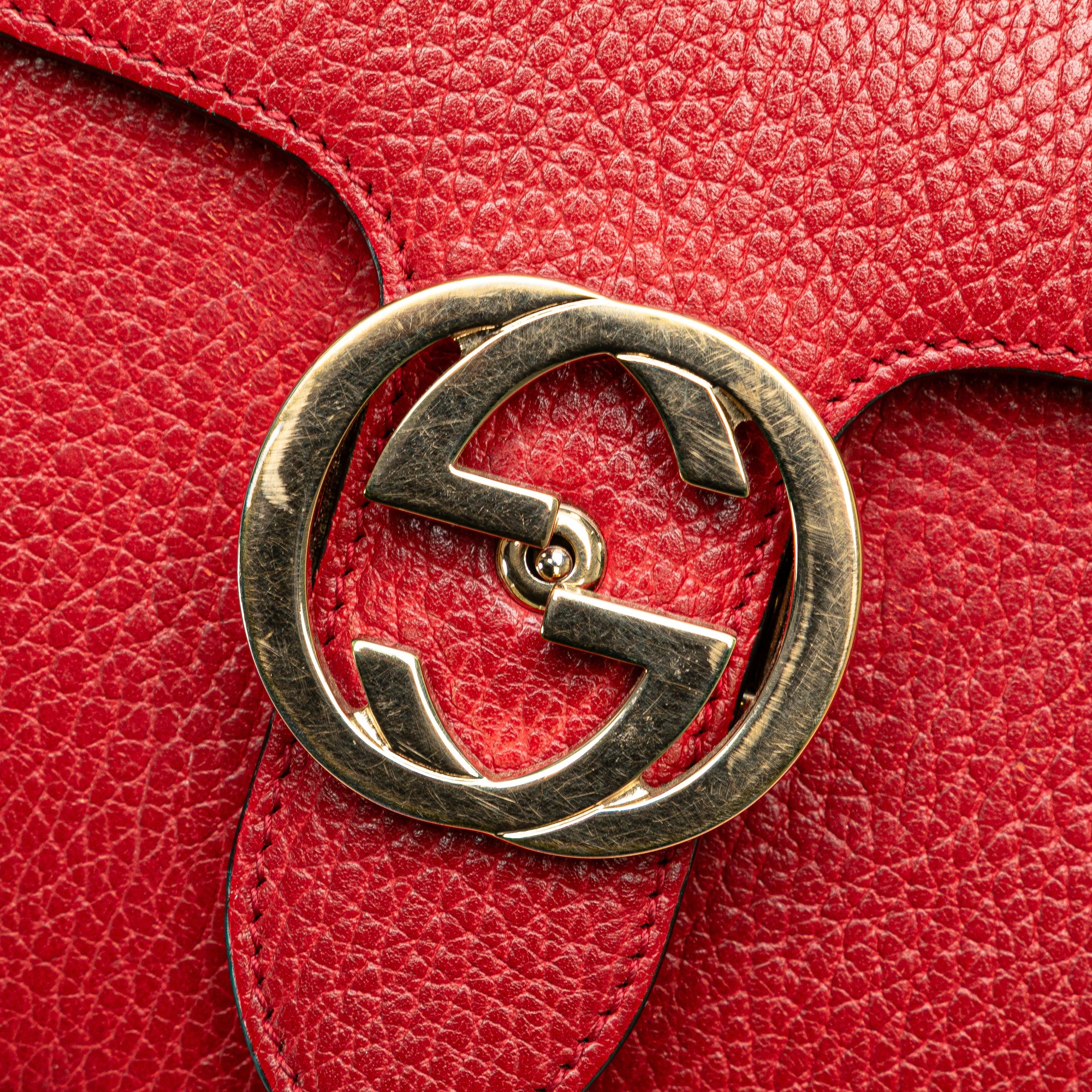 Gucci | Pre-Owned Small Dollar Calfskin Interlocking G Crossbody | Red