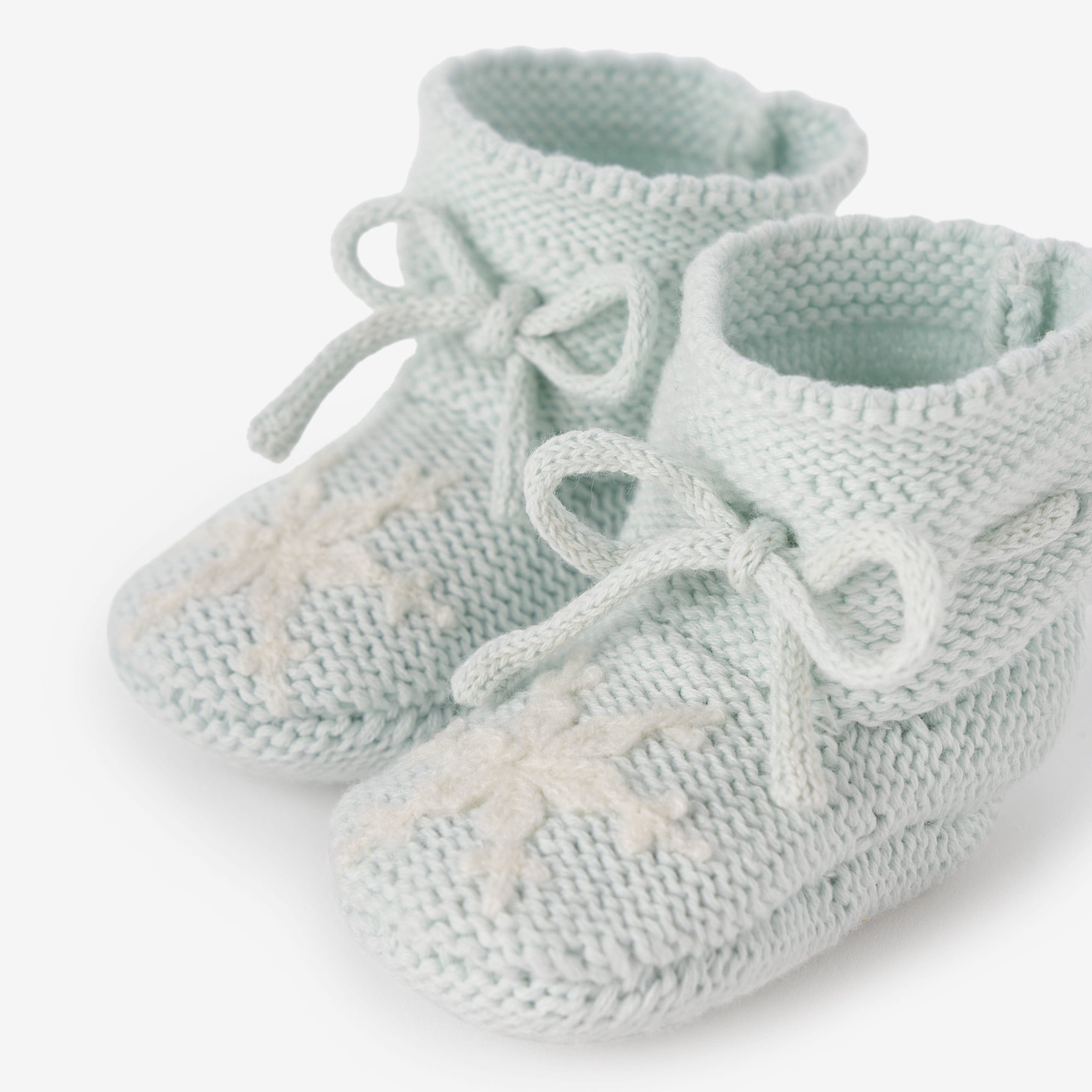 Unisex | Pale Blue Snowflake Garter Knit Baby Booties | Blue